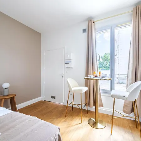 Paisible Proche Paris 16eme Arr - Iii شقة إسّي لي مولينو